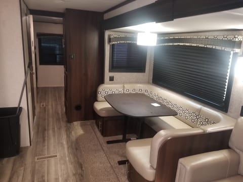 2019 Jayco Jay Flight 32BHDS Towable trailer in Reed Creek