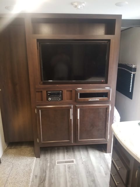 2019 Jayco Jay Flight 32BHDS Towable trailer in Reed Creek