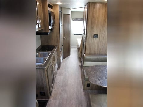 2018 Jayco Redhawk SE 22C Drivable vehicle in Renton