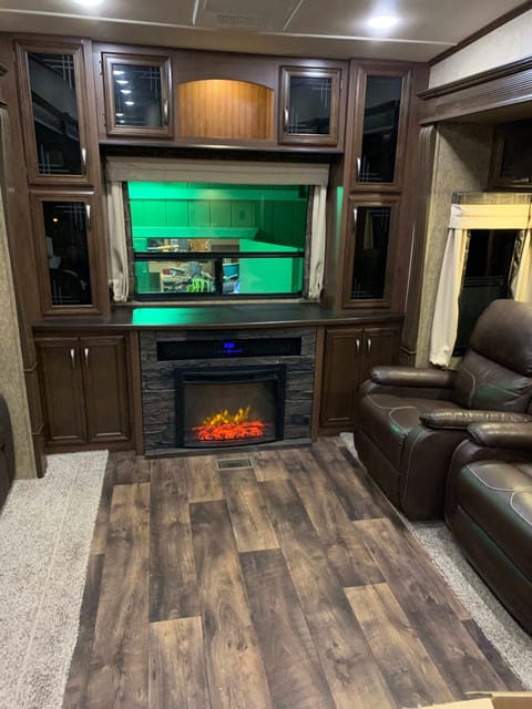 2018 Forest River RV Sierra 371REB Towable trailer in Athens