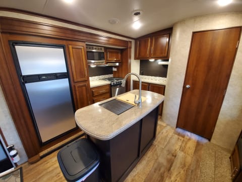 2018 Jayco Eagle HT 324BHTS Towable trailer in Richland