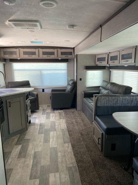 2020 Heartland Mallard M27 Towable trailer in Sylmar