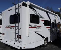 24' Thor Freedom Elite is a breeze to drive! Drivable vehicle in Wisconsin