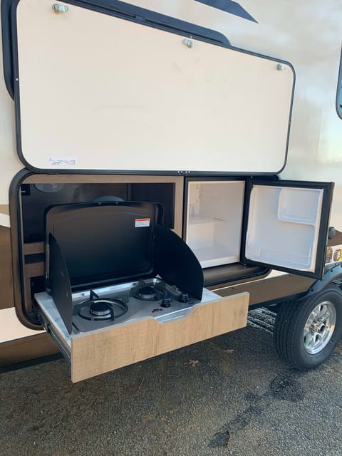 2021 Grand Design Imagine Xls 23BHE bunkhouse Towable trailer in Lewisville