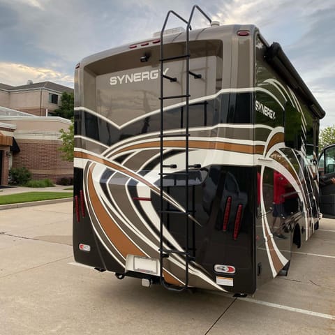2018 Thor Motor Coach Synergy RB24 Drivable vehicle in Hobart