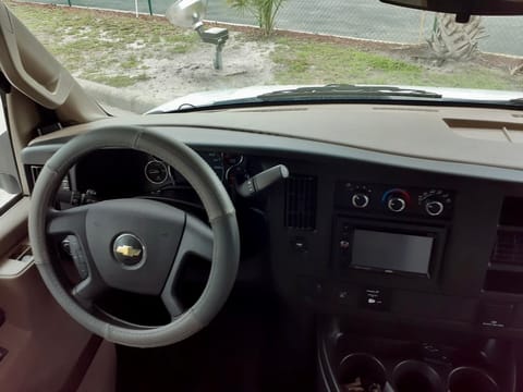 2019 Coachmen RV Freelander 21QB  4500 Vehículo funcional in Everglades