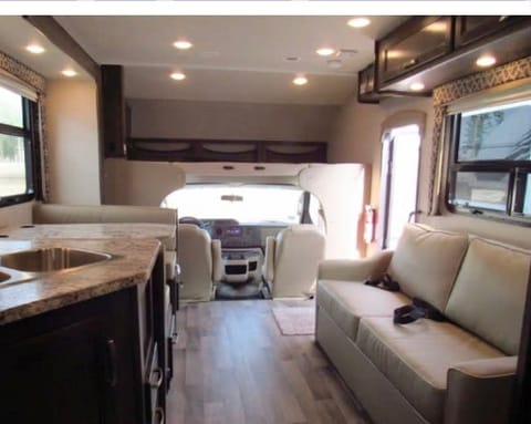 2020 Jayco Redhawk 31F Drivable vehicle in Riverside