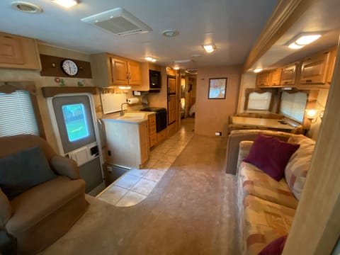 Family RV with Bunk Beds!! Drivable vehicle in Davis