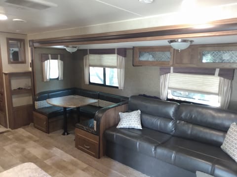 2018 Gulf Stream RV Conquest 323TBR Towable trailer in Grand Haven