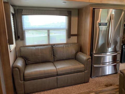 2018 Forest River RV Flagstaff Classic Super Lite 8529RLWS Towable trailer in Lees Summit