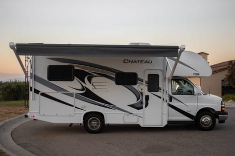 **NEW** 2021 - 24 foot RV Drivable vehicle in Tustin