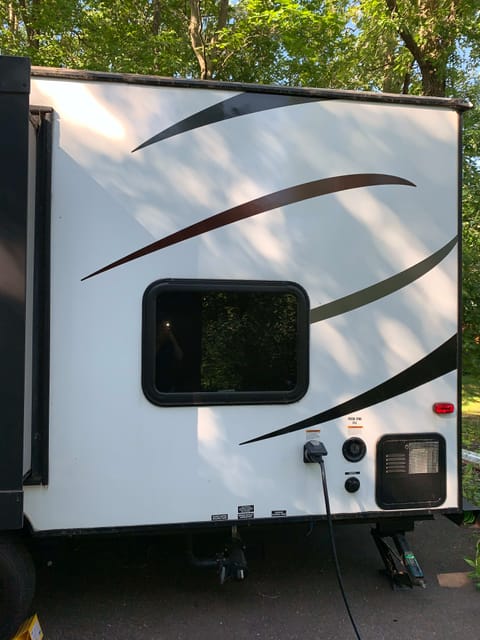 2018 KZ Escape  E231BH Towable trailer in Crosby