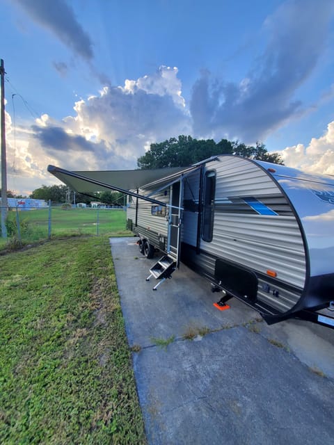 2021 Forest River RV Salem Cruise Lite 273QBXL Towable trailer in Lakeland