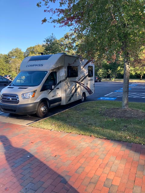 2017 Thor Motor Coach Compass 23TB Drivable vehicle in Kennesaw