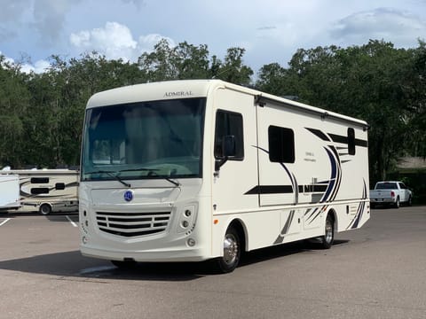 2021 Holiday Rambler Admiral 29M Véhicule routier in Plantation
