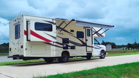 2017 Jayco Redhawk 26X1 Drivable vehicle in Cypress