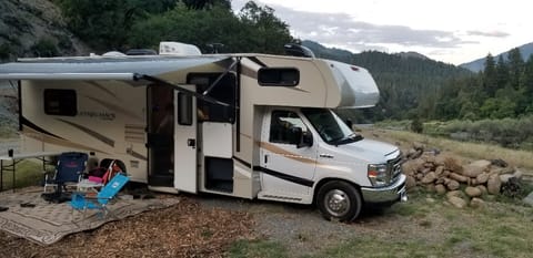 A Comfortable Escape Drivable vehicle in Benicia