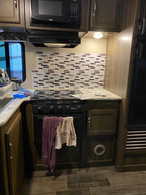 2019 Keystone RV Bullet 227BHS Towable trailer in Evergreen