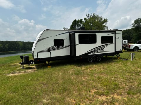 2019 Dutchmen RV Kodiak Ultra-Lite 261RBSL Towable trailer in Tyler