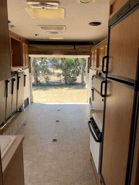 2005 Pacific Coachworks Rage'n 2917 Tráiler remolcable in Yuma