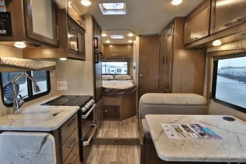 2021 Thor Motor Coach Freedom Elite 22HEC Drivable vehicle in Rocklin