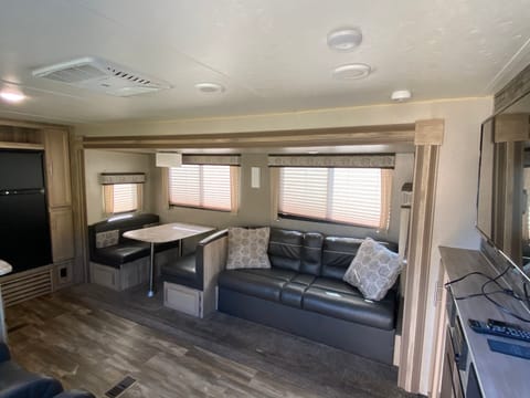 Pet Friendly Travel Trailer Rental Remorque tractable in Riverview