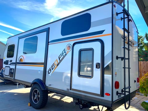 2021 Forest River RV Rockwood Geo Pro 20BHS Towable trailer in Vallejo