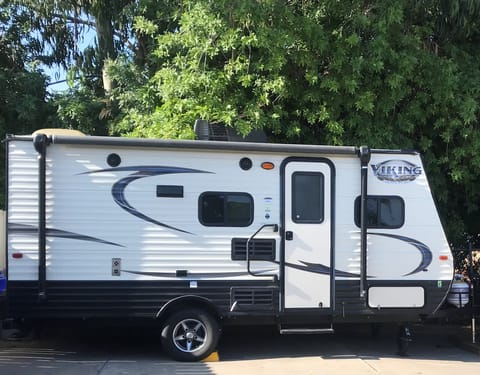 Compact/Ultra-Light/ Coachmen Viking Trailer-max 6 Towable trailer in Lemon Grove