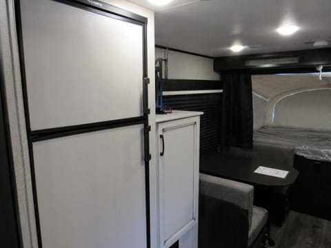 2021 Jayco Jay Feather X19H Towable trailer in National City