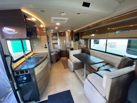 Mercedes Sprinter Navion - GREAT for exploring! Drivable vehicle in Tustin