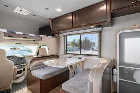 2020 Thor Motor Coach Freedom Elite BunkHouse 30FE Drivable vehicle in Wyoming