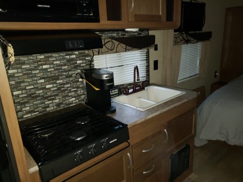 2017 Gulf Stream RV Ameri-Lite 218MB Remorque tractable in Clifton Heights