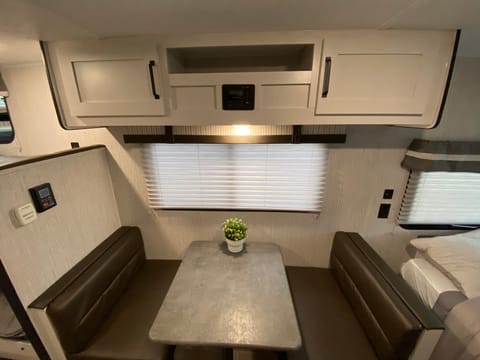 2021 Palomino Puma 18-DB Towable trailer in Nixa