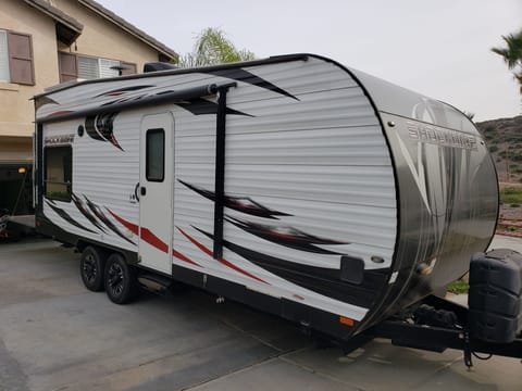 2017 Forest River RVShockwave T18CBMX Fam Friendly Towable trailer in San Ysidro