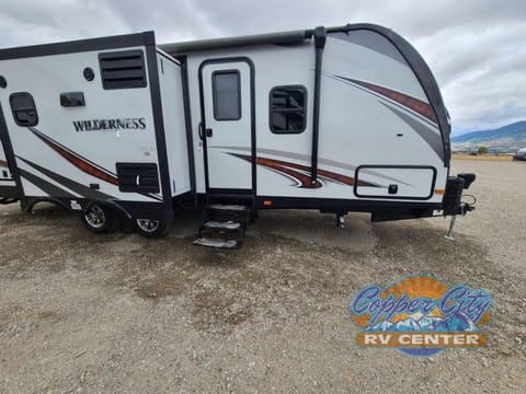 Laura's Lodging To Go!  2018 Heartland Wilderness Towable trailer in Anaconda