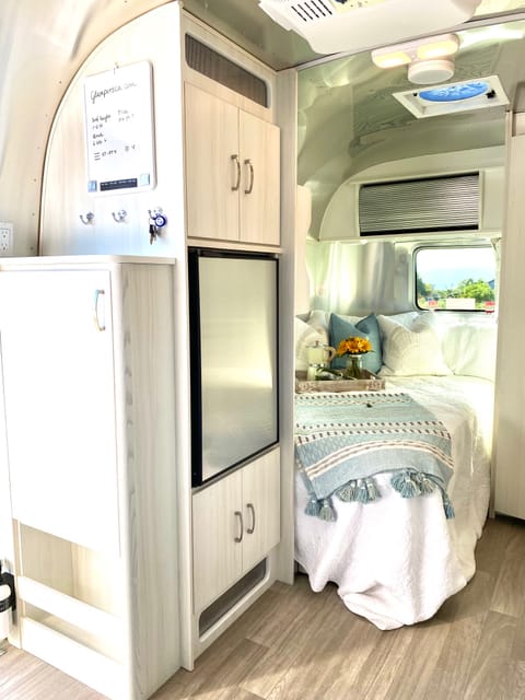 2021 Airstream Bambi 19' Towable trailer in El Cajon