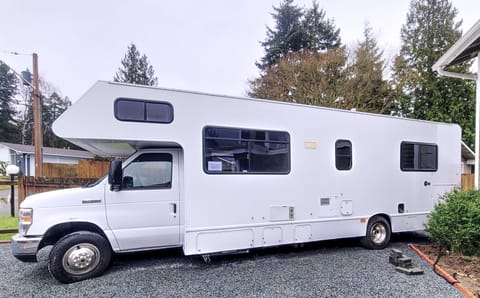 >>>| Family and Pet friendly RV |<<< Drivable vehicle in Federal Way