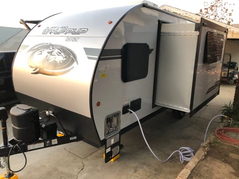 2021 Forest River RV Cherokee Wolf Pup 17JG Remorque tractable in Yucaipa