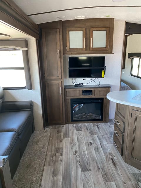 2021 Keystone RV Cougar 32BHSWE Tráiler remolcable in Paso Robles