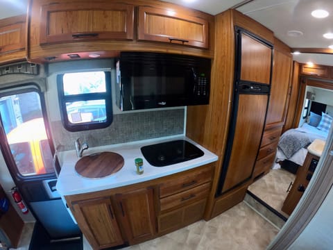 2017 Low miles! Like new 24ft Jayco Melbourne Drivable vehicle in Springdale