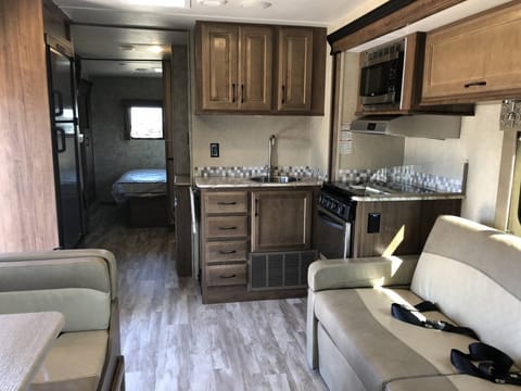 2019 Gulf Stream RV Conquest Class C 63111-G9C Drivable vehicle in Bolingbrook