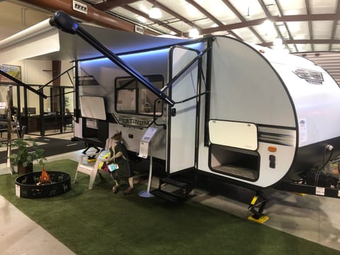 2021 Forest River RV Salem FSX 179DBKX Towable trailer in Cleburne