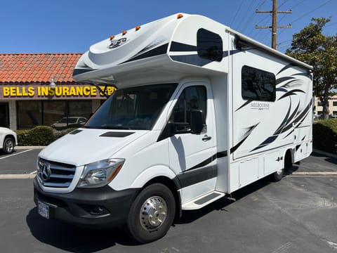 2019 Sprinter RV /16MPG/4G WiFi/Solar/Inverter Drivable vehicle in Buena Park