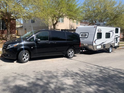 Get Out of Town 2018 Viking Bunkhouse 17SBH Towable trailer in Schertz