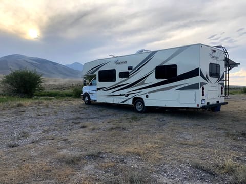 2020 Coachmen RV Freelander 27QB Chevy 4500 Drivable vehicle in Rexburg