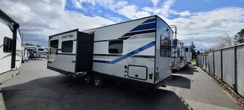 2021 Venture RV SportTrek 251VRK Towable trailer in Soldotna