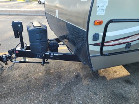 2017 Dutchmen Coleman Lantern LT Series Towable trailer in Carson City