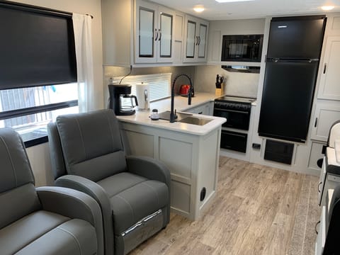 2021 Forest River RV Vibe 26RK Towable trailer in Grand Forks