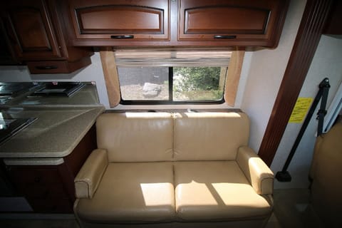 Atlas 2011 Fleetwood RV Terra Drivable vehicle in Roseville