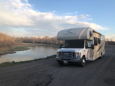 2017 Thor Motor Coach Chateau 31L Fahrzeug in Idaho Falls